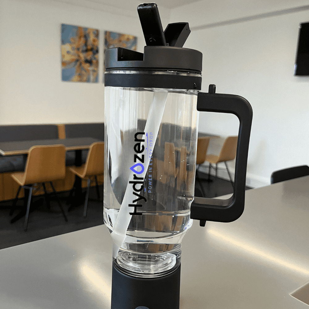 
                  
                    Hyzen™ Elite Hydrogen Water Bottle - Hydrozen
                  
                